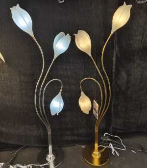 Tulip Light Stand MLA104 — Tulip-shaped lights on curved stems, shown in gold and silver tones.