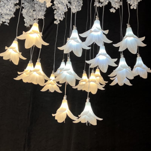 Layered Flower Pendants MLA107 — Layered petal silhouettes for an overhead floral display.